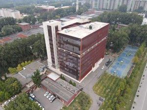 北京工业大学 耿丹学院教学楼